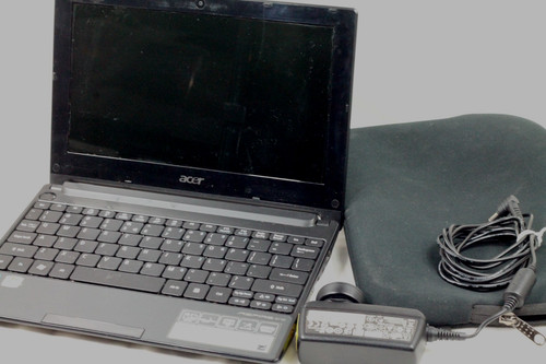 Acer aspire one netbook - one,